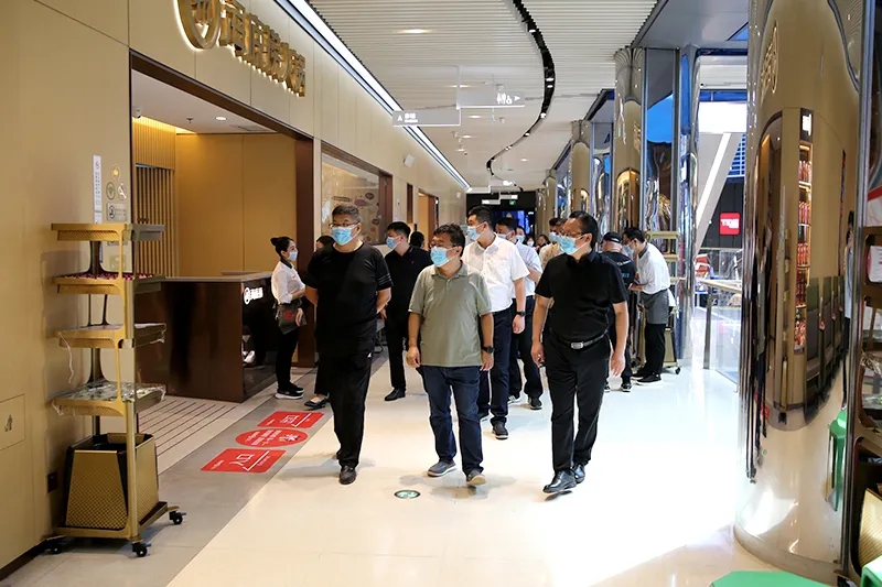 1633681371531040.jpg 640.webp (3).jpg